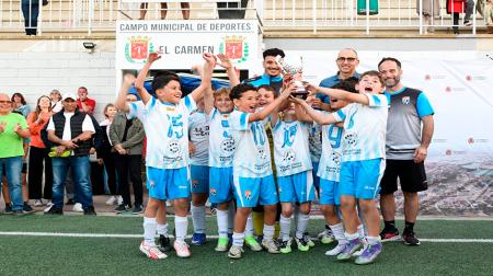 Imagen Sariñena fomenta el talento del fútbol base en el III Torneo Manu Tena