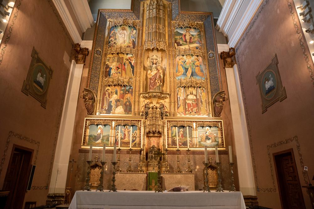 Imagen: Detalle del retablo de la Iglesia